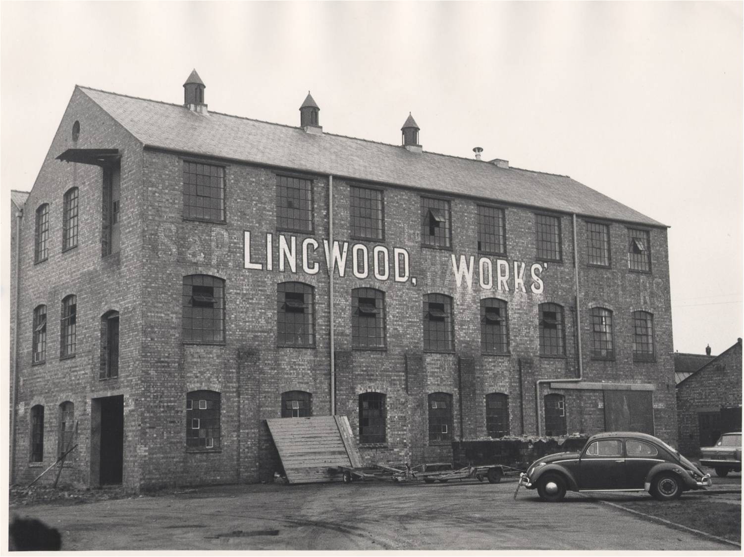 Lingwood fur procesing factory